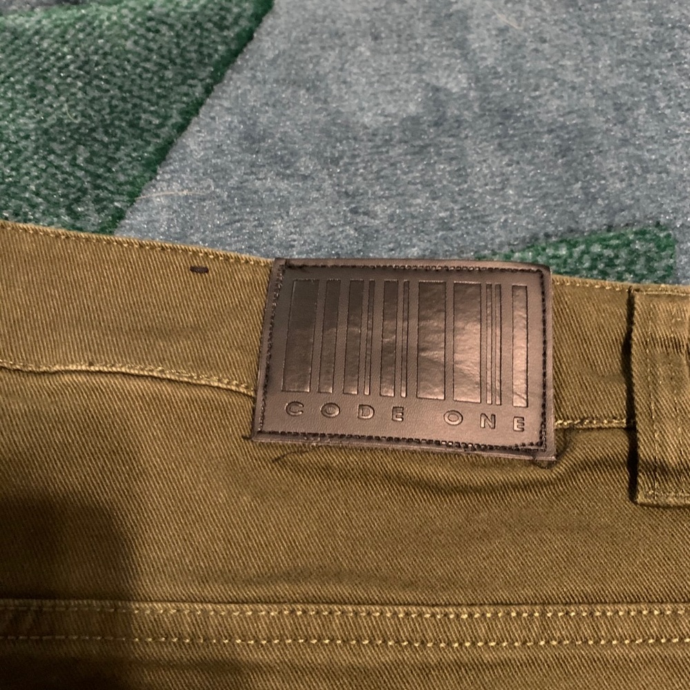 Code One Jeans - Picture 3 of 10